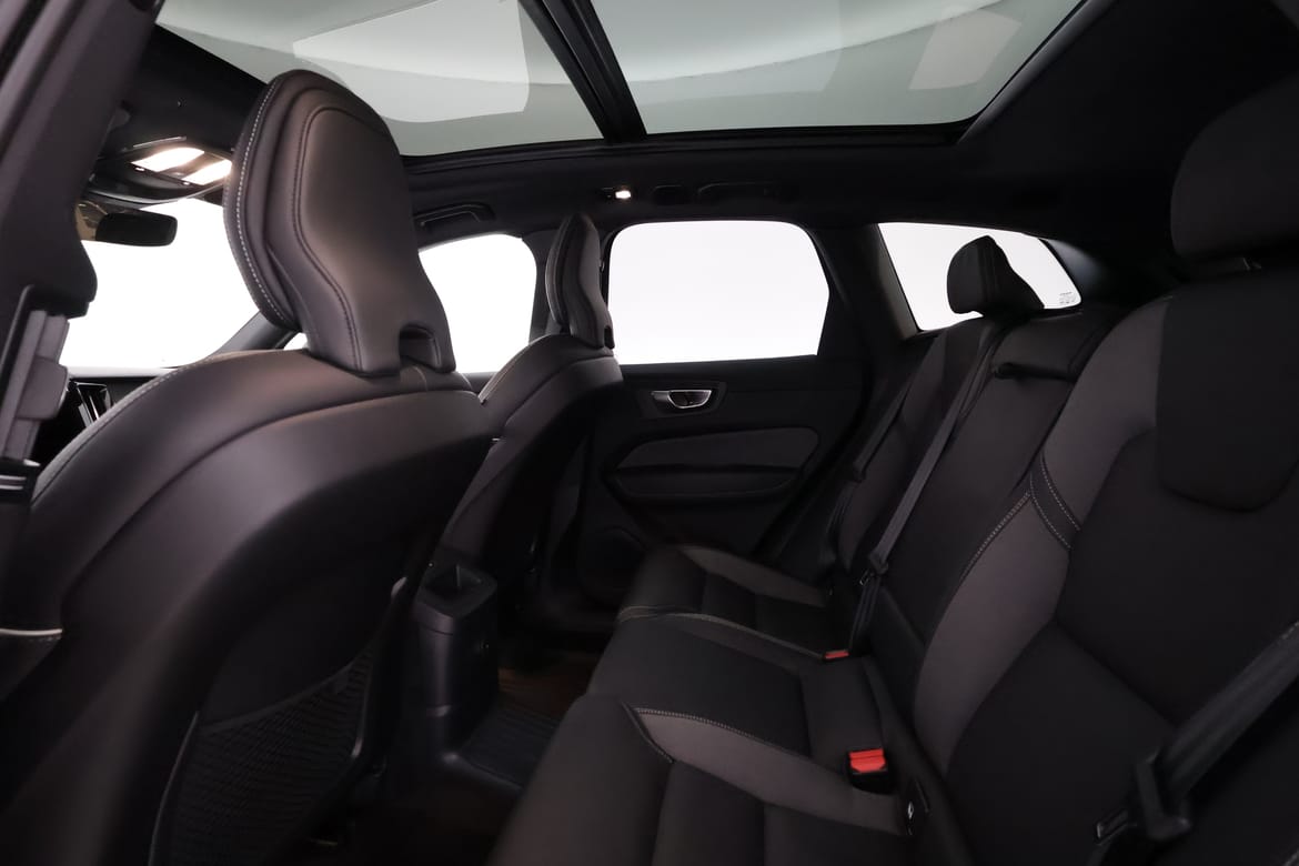 Volvo XC60 2023 - miniatyr 11