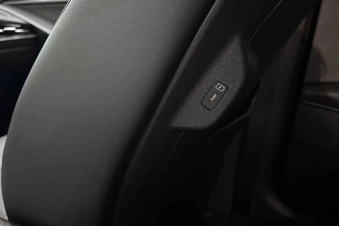 picture of a car