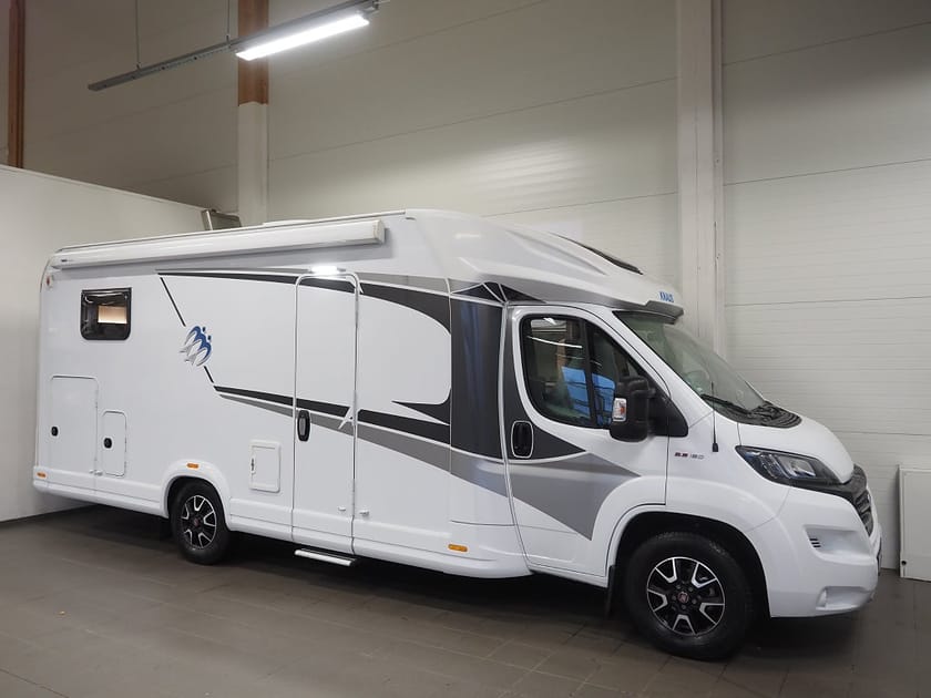 Bild 2 av Knaus Campervan Fiat Live Wave 700 MEG Dragkrok AC Solcell Aut