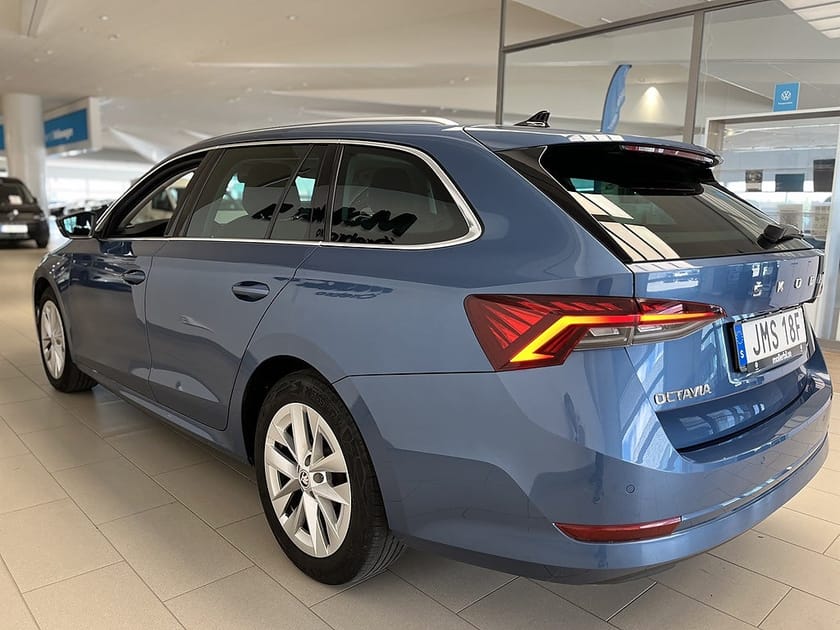 Bild 4 av Škoda Octavia Kombi Skoda Combi STYLE 1.5 150hk I Bkamera/Drag/Värmare