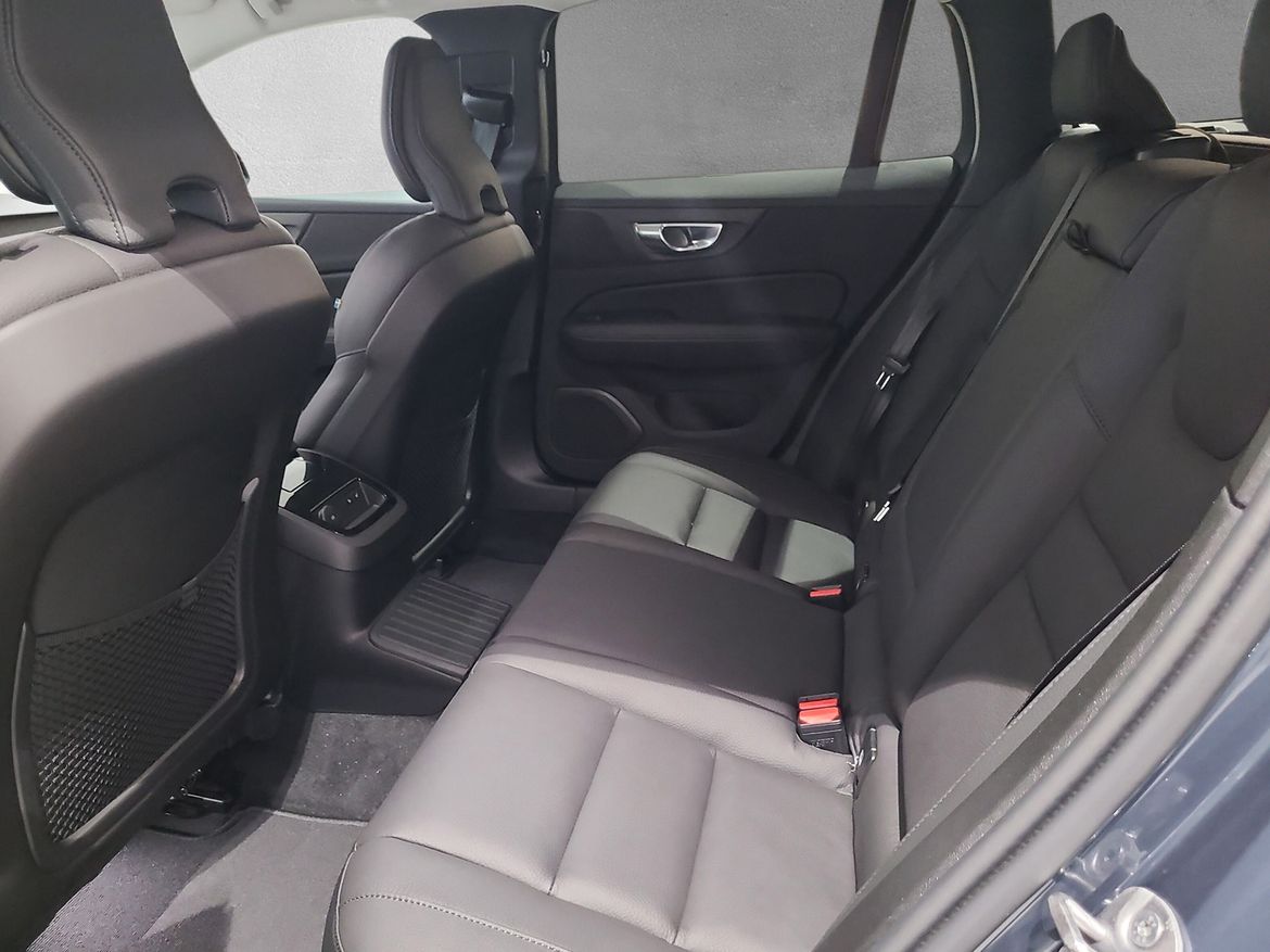 Bild 4 av 6 på bilen