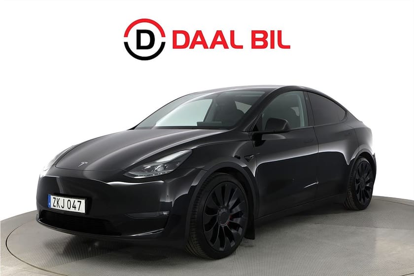 Bild 1 av Tesla Model Y Performance AWD 534HK PANORAMA P-VÄRM DRAGKROK NFC