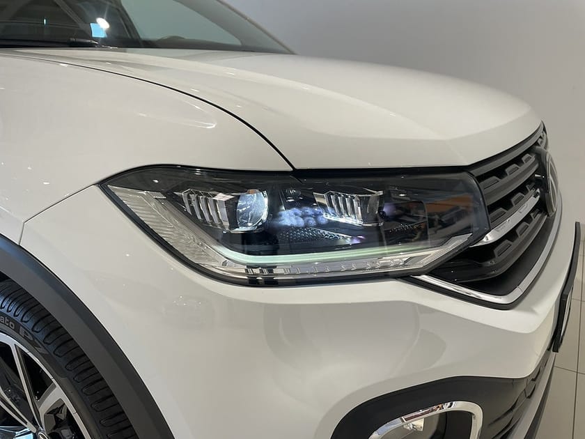 Bild 5 av Volkswagen T-Cross GT TSI 110 DSG7 Designpaket Black