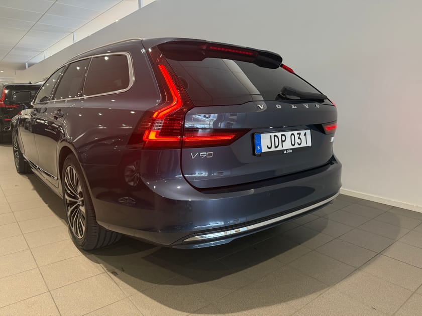Bild 4 av Volvo V90 Recharge T6 Core Edition