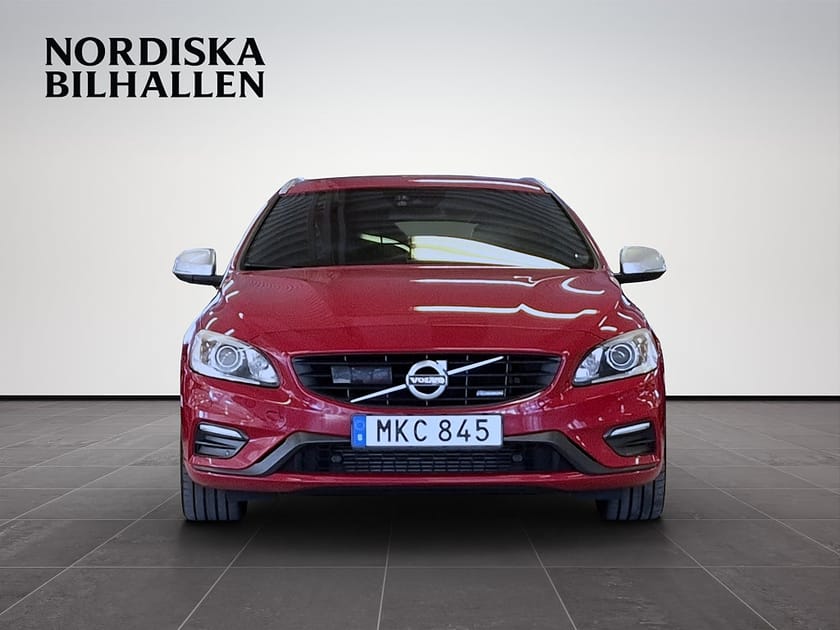 Bild 2 av Volvo V60 D4 Geartronic R-Design Nyservad Dragkrok Värmare