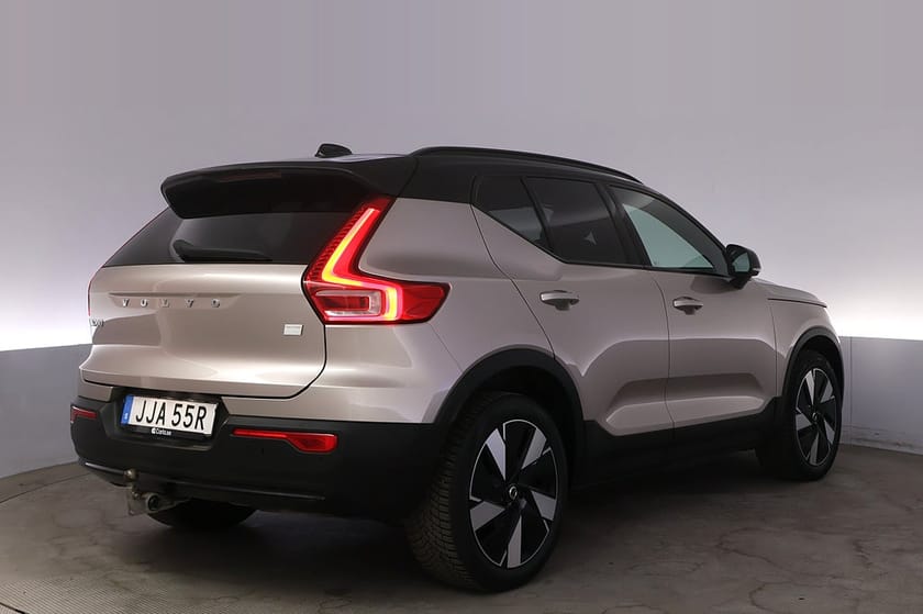 Bild 5 av Volvo XC40 Recharge Extended Range Re Plus Drag BLIS Kamera AdapFarth