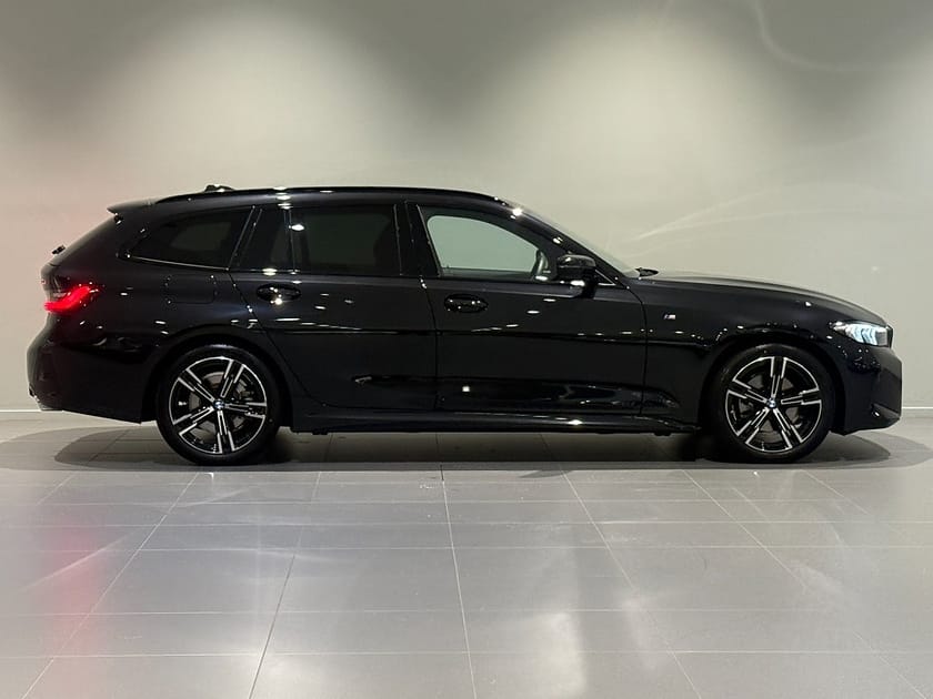 Bild 3 av BMW 320d xDrive Touring M Sport Drag AdptFartH Rattvärme