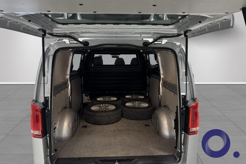 Bilde 5 av Mercedes-Benz Mercedes-Benz Vito V119 CDI 4MATIC | Webasto| Krok| Adaptiv cruise contr.