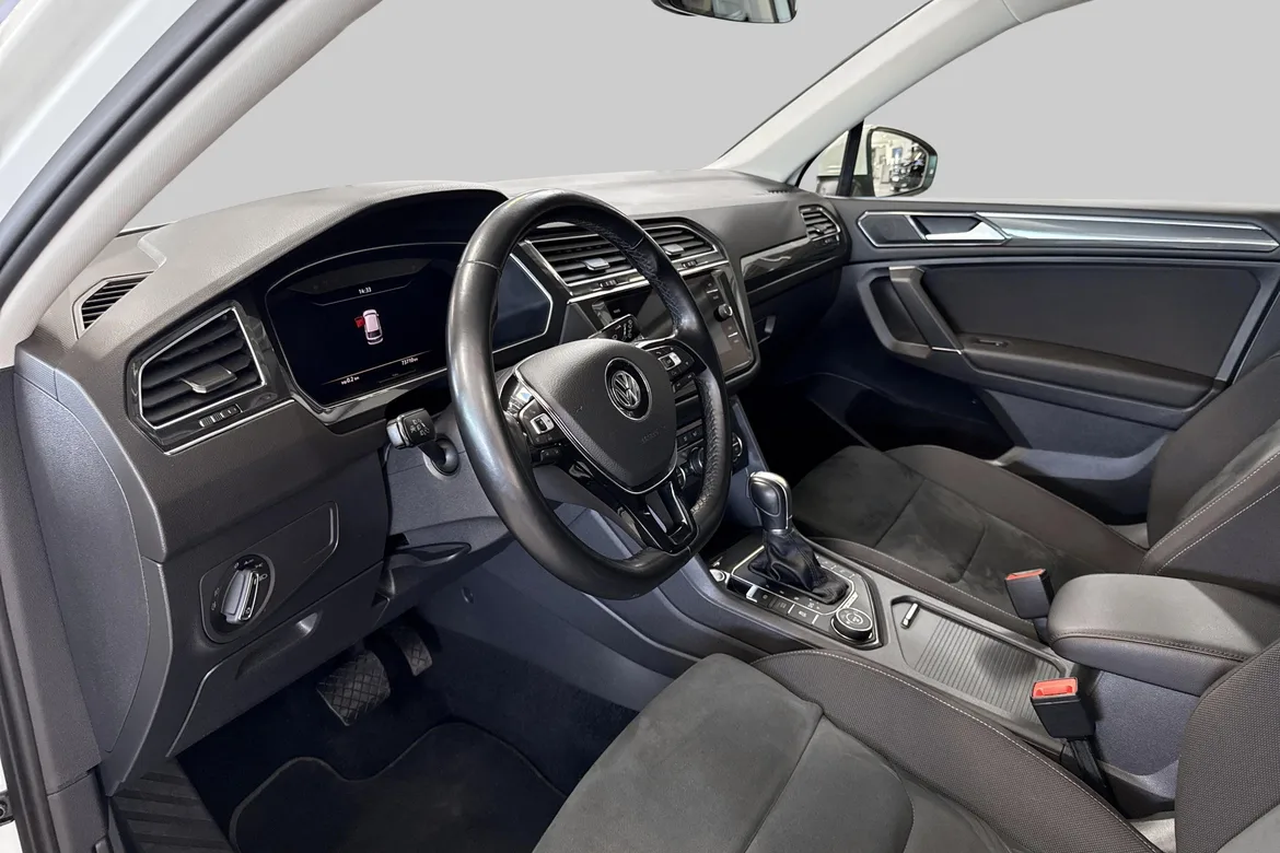 picture of a car