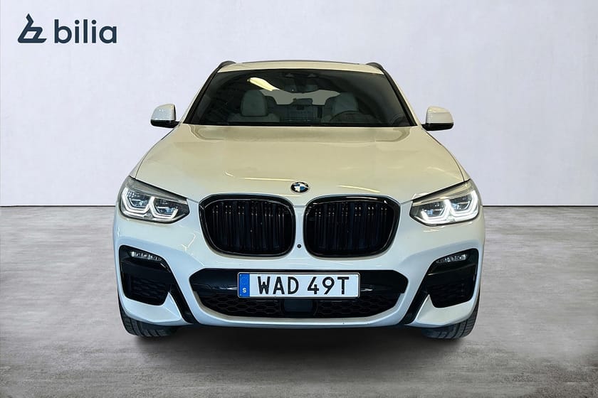 Bild 2 av BMW X4 xDrive30d xDrive30d/M Sport/Pano/Värmare/HUD/H&k/Drag