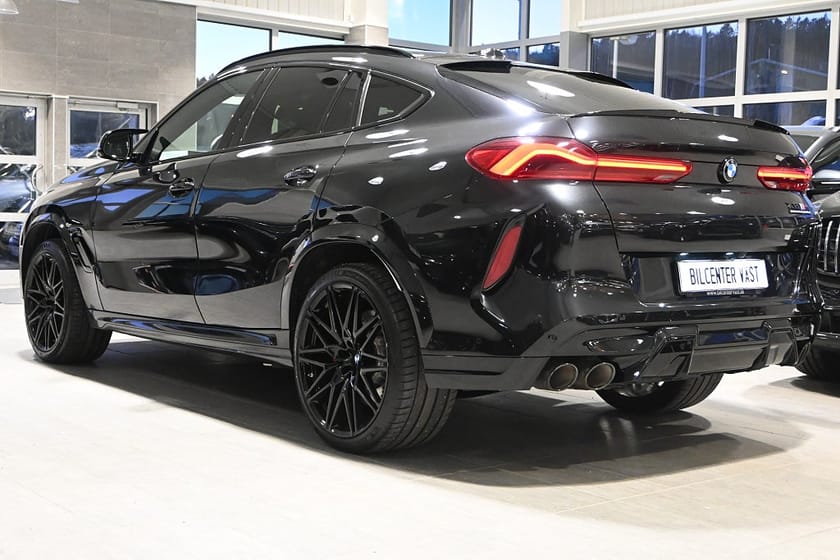 Bild 2 av BMW X6 M Competition 625hk Innovation Massage HUD Drag