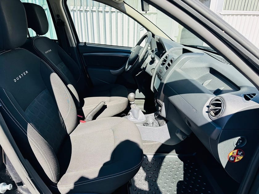Bild 5 av Dacia Duster 1.5 DCI 109HK 4x4 / NAVI / DRAG / 1 ÄGARE