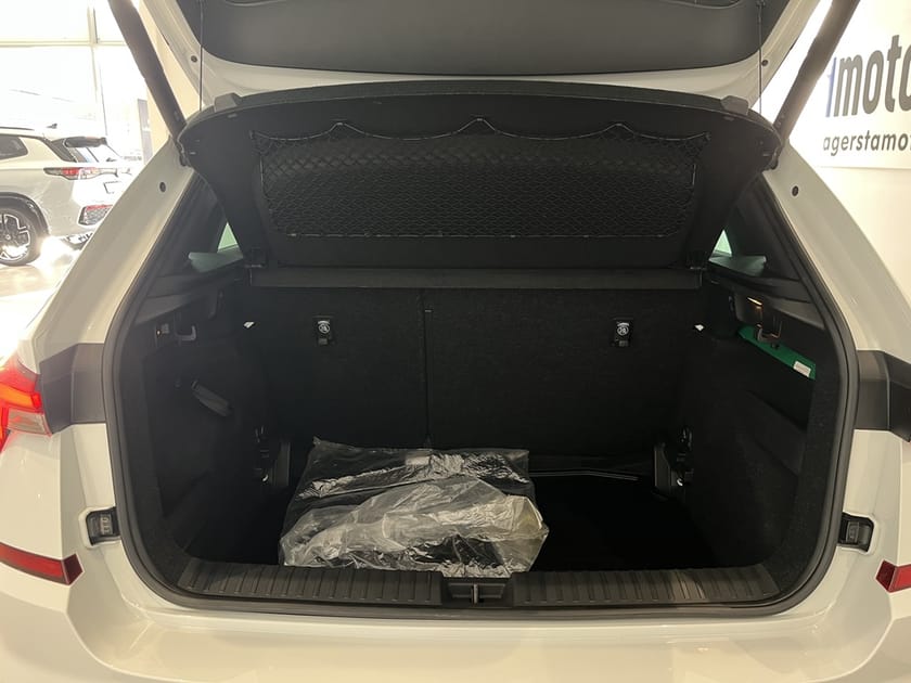 Bild 5 av Škoda Kamiq Monte Carlo TSI 110 Aut Drag Vhjul