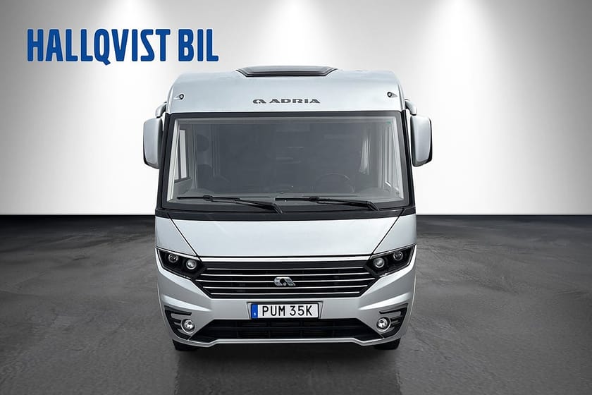 Bild 3 av Adria Mobil Sonic 810 Supreme SC Hydrauliska stödben, AC Bodel 5165kr Årsska