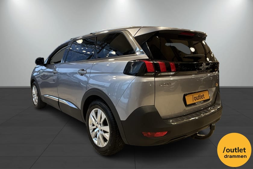 Bilde 2 av Peugeot 5008 Allure 1.5 BHDi 130 hk aut / Hengerfeste / Cruise /