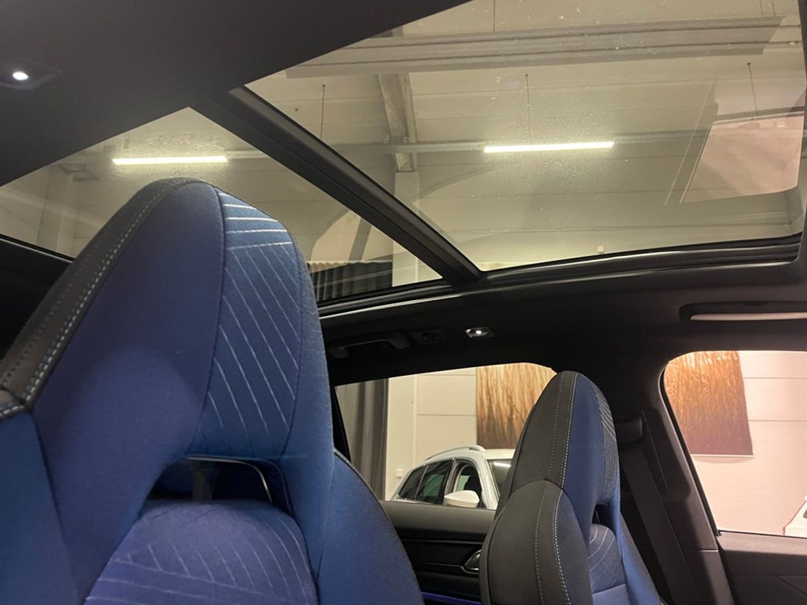 Lynk & Co 01 2023 - miniatyr 9