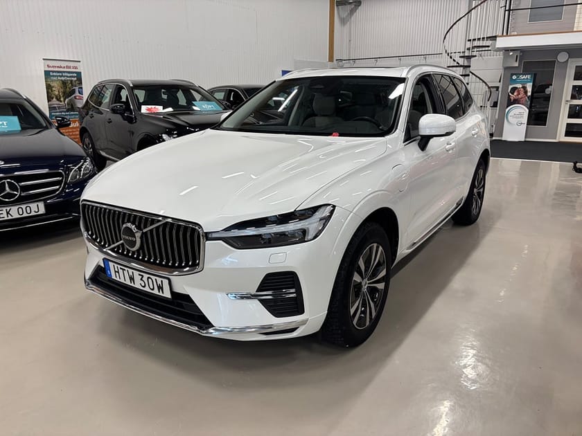 Bild 1 av Volvo XC60 Recharge T6 AWD Geartronic Core 2,99% ränta