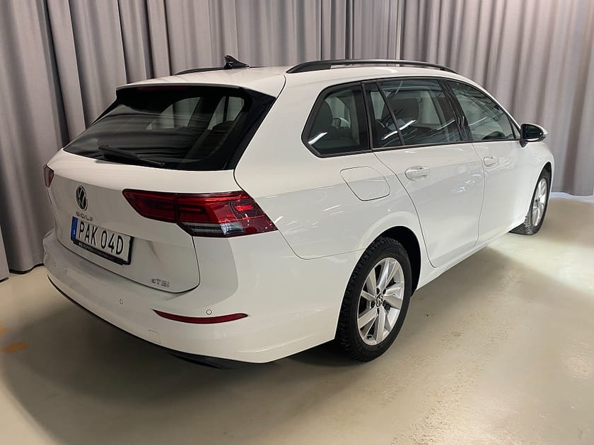 Bild 5 av Volkswagen Golf Sportscombi 1.5 eTSI 150hk Automat
