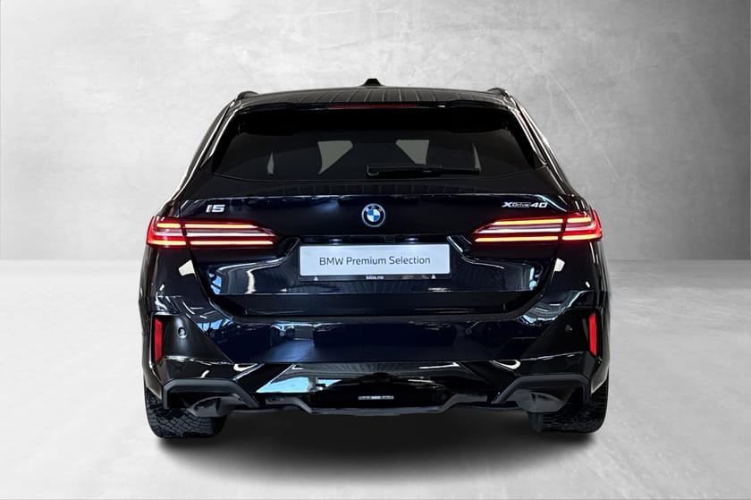 Bilde 3 av BMW i5 xDrive40 Touring Touring, Fully Charged, B&W, Pano, Komfort
