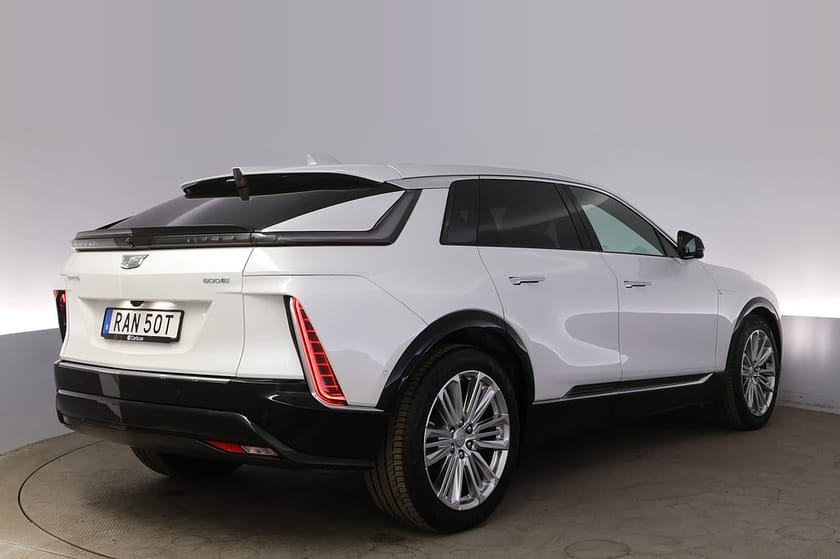 Bild 5 av Cadillac LYRIQ 600E4 (EU) Luxury Pano AdapFarth Massage AKG Ljud