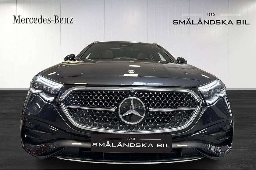 Bild 2 av Mercedes-Benz E 300 d e 4MATIC T de AMG Line Panorama Drag 313hk