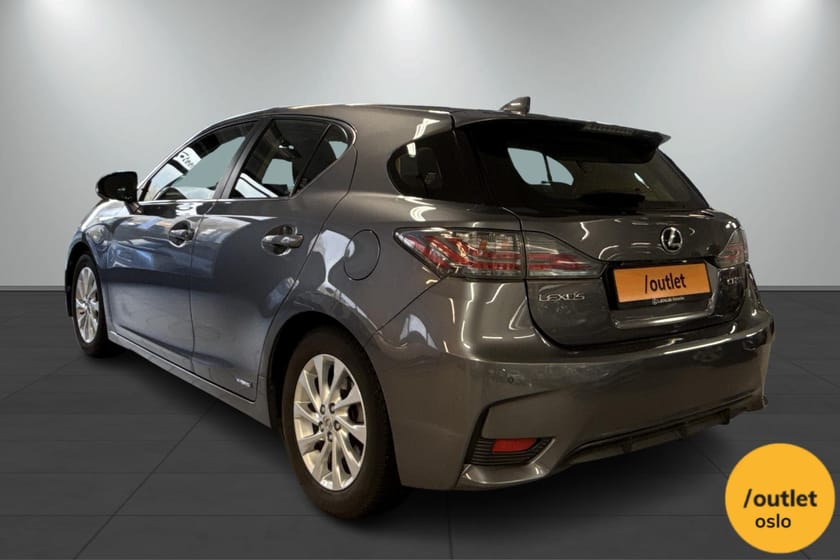 Bilde 2 av Lexus CT 200h 1,8 Bensin HYBRID 136 hk /Ryggekamera / Cruisekontroll