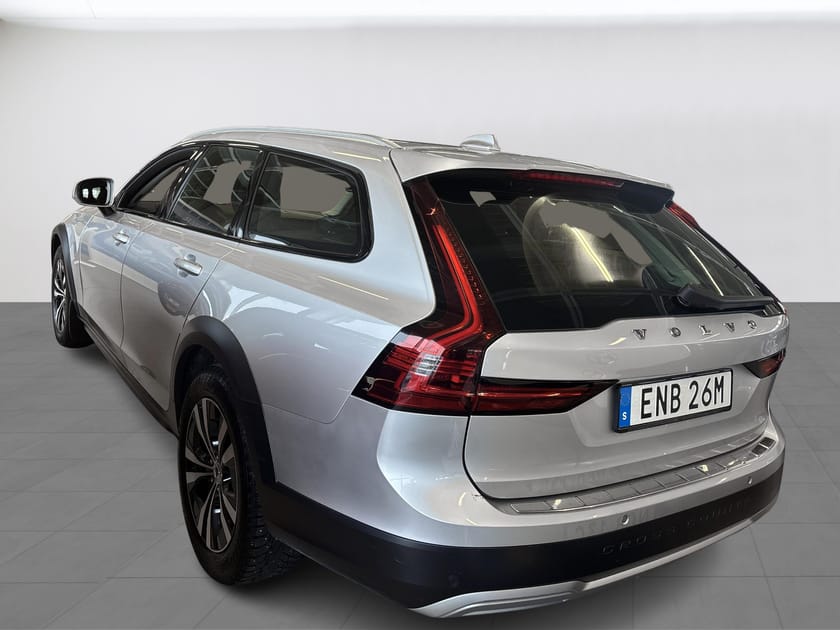 Bild 2 av Volvo V90 Cross Country B5 AWD Diesel Advanced Drag Kamera Värmare