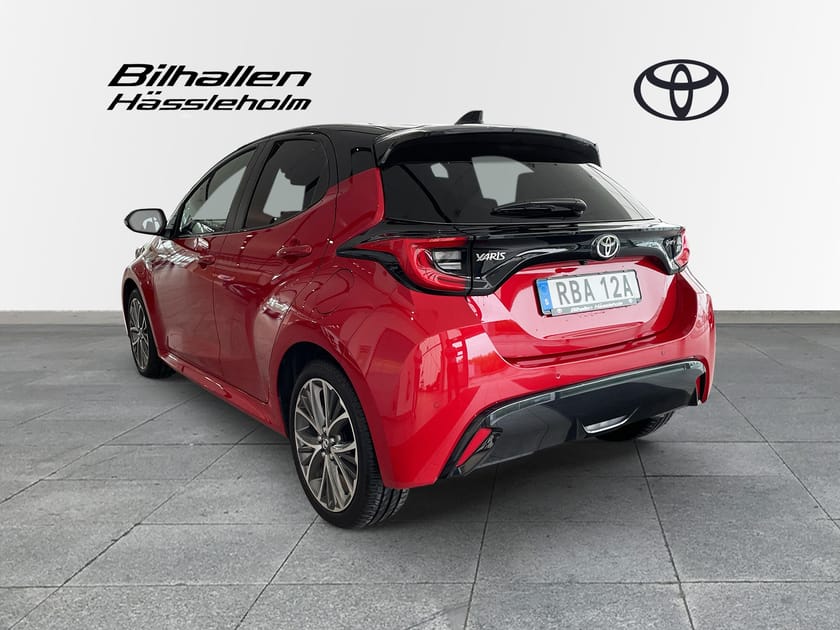 Bild 2 av Toyota Yaris Hybrid 130HK Style Bi-Tone