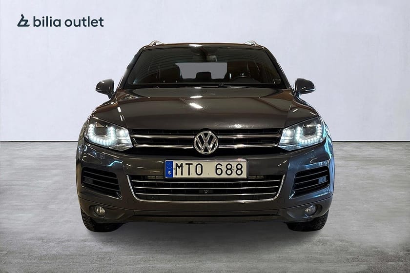 Bild 2 av Volkswagen Touareg 3.0 TDI 4M / Luftfj / Drag / Värmare