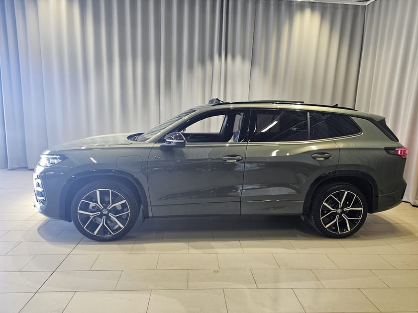 Bild 4 av Volkswagen Tayron eHybrid PHEV R-L P 130 TSID6F