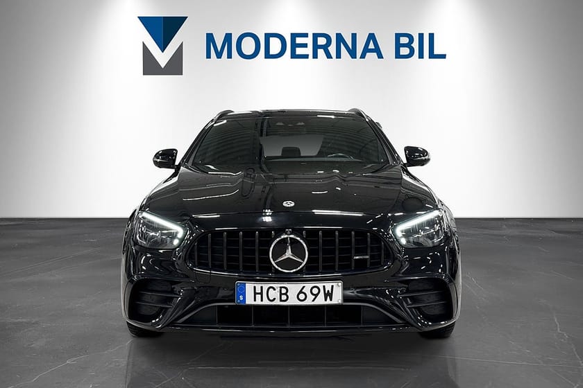 Bild 2 av Mercedes-Benz AMG E 53 T 4MATIC+ 435hk Moms Drag Pano Luftfjädring Nyserv