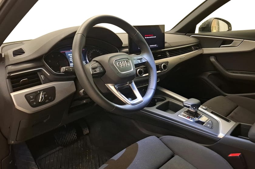 Bild 4 av Audi A4 allroad quattro 40 TDI S-tronic / Matrix / Svart Inner / Svar