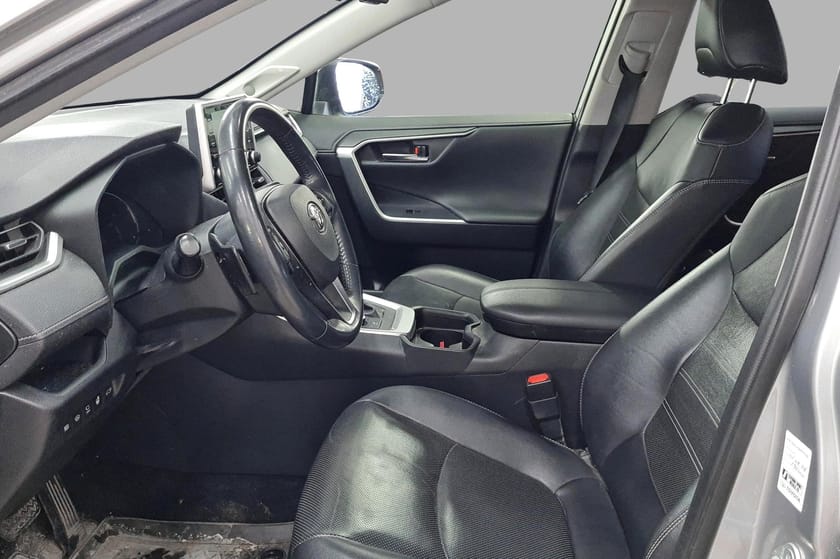 Bilde 4 av Toyota RAV4 Hybrid AWD-i Executive - LED - Skinn - Adaptiv cruise