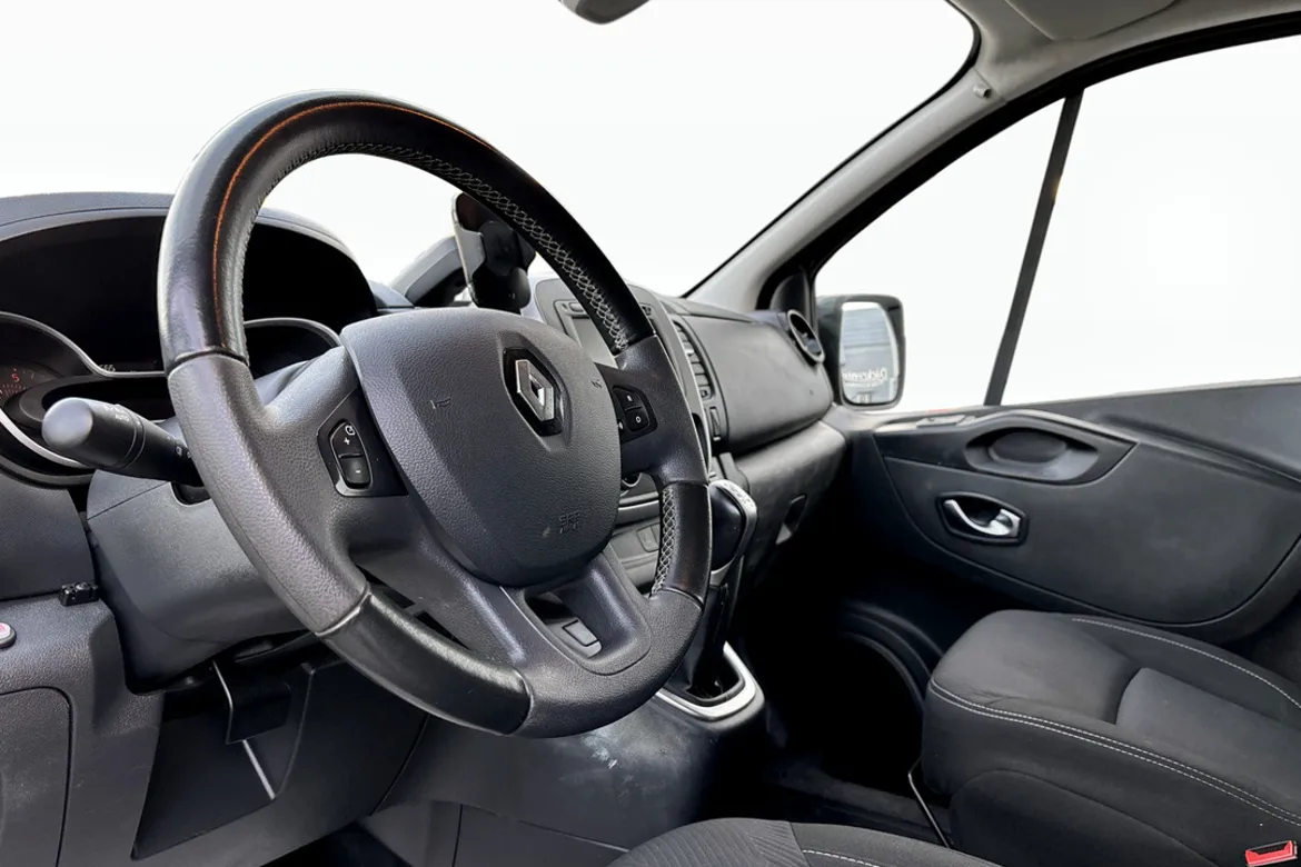 Renault Trafic Skåpbil