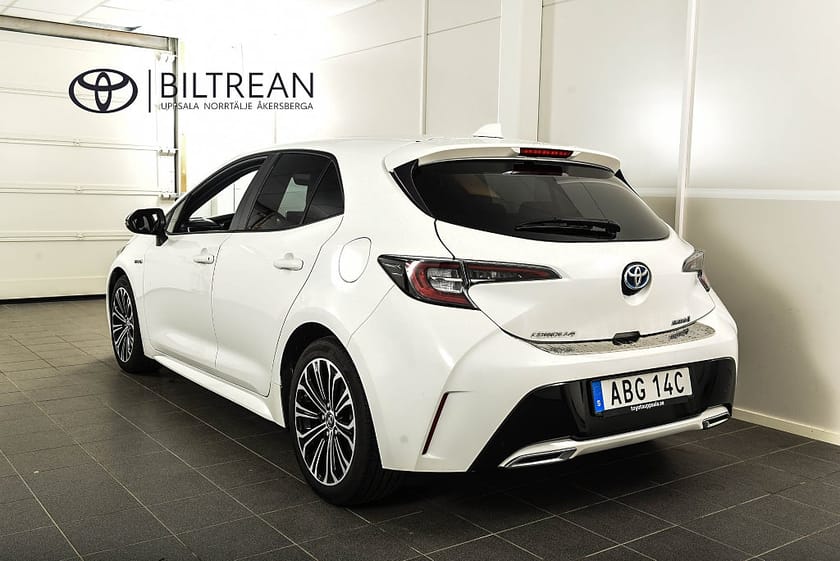 Bild 3 av Toyota Corolla Hybrid 2.0 Elhybrid Style 184hk Backkamera Rattvärme Navi