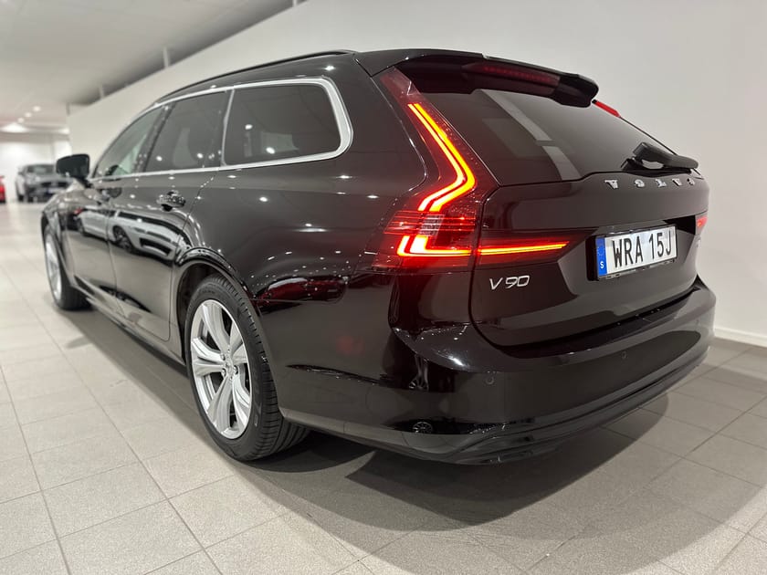Bild 3 av Volvo V90 B4 AWD Diesel Core, Dragkrok