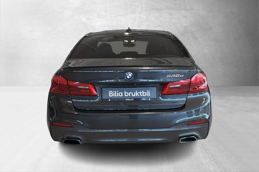 Bilde 4 av BMW 530e iPerformance Sedan Comfortseter/AdaptivCruise/HeadUp/Soltak/NyligEUOK/