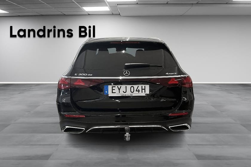Bild 5 av Mercedes-Benz E 300 d e 4MATIC T de Kombi Laddhybrid AMG-Line