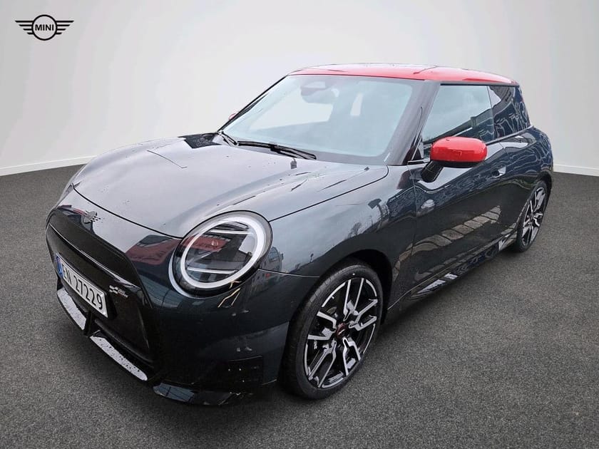 Bilde 1 av MINI Cooper E JCW Trim, Package M
