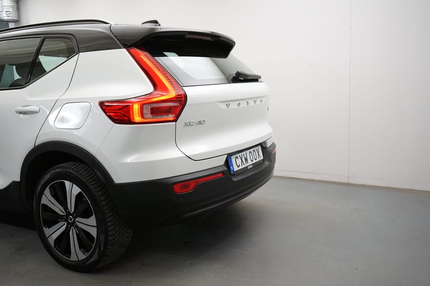 Bild 3 av Volvo XC40 Recharge Single Motor Core Edition, Ränta 2.95%, Baklucka elmanövrerad, Dragkrok