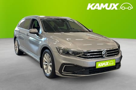 Volkswagen Passat Sportscombi GTE 1.4 TSI PHEV  Matrix Kamera P-Värm Drag