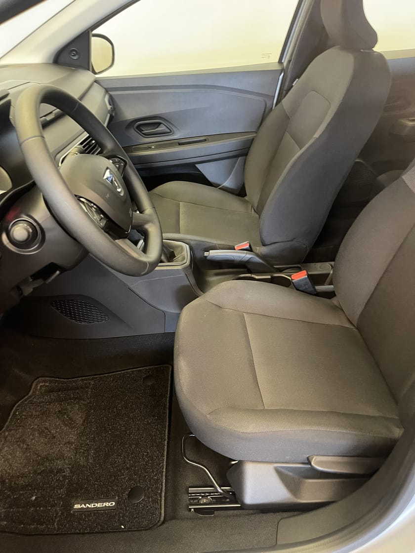 Bild 4 av Dacia Sandero TCe 90 Essential III
