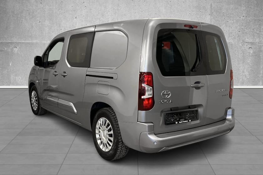 Bilde 3 av Toyota ProAce City Electric Comfort L2 Lang 50 kWt 2 skyved. sideh. bakd.