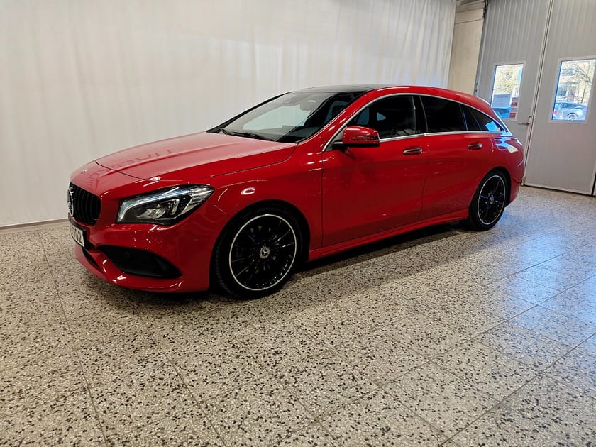 Bild 1 av Mercedes-Benz CLA 220 d Shooting Brake 7G 177hk AMGLine Värmare Pano Drag