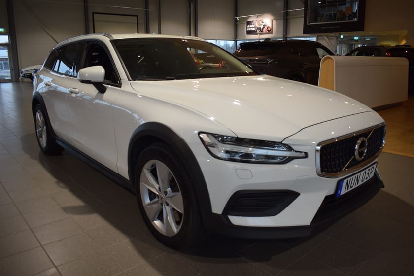 Bild 2 av Volvo V60 Cross Country D4 AWD SE II