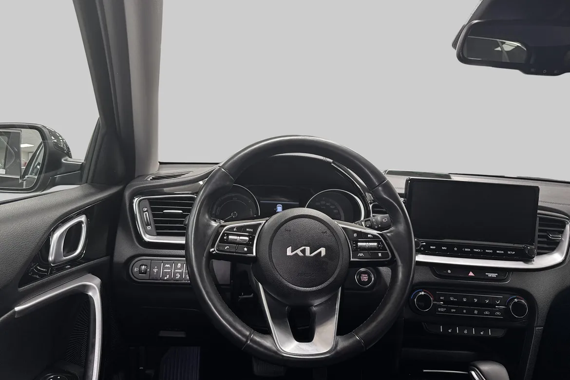 picture of a car