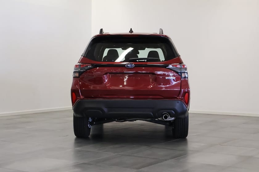 Bild 4 av Subaru Forester e-Boxer Adventure Hybrid Dragkrok vinterhjul