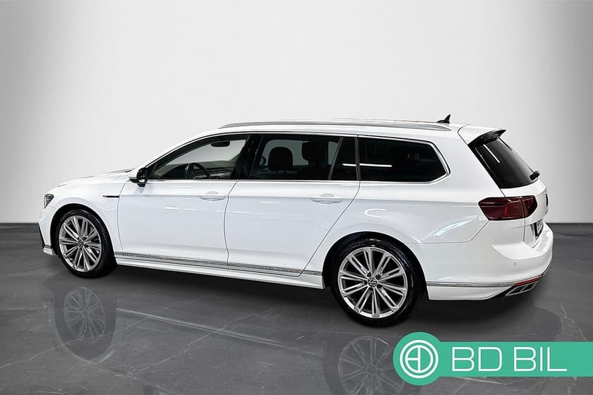 Bild 4 av Volkswagen Passat Sportscombi 2.0 TDI 4MOTION COCKPIT R-LINE EXECUTIVE