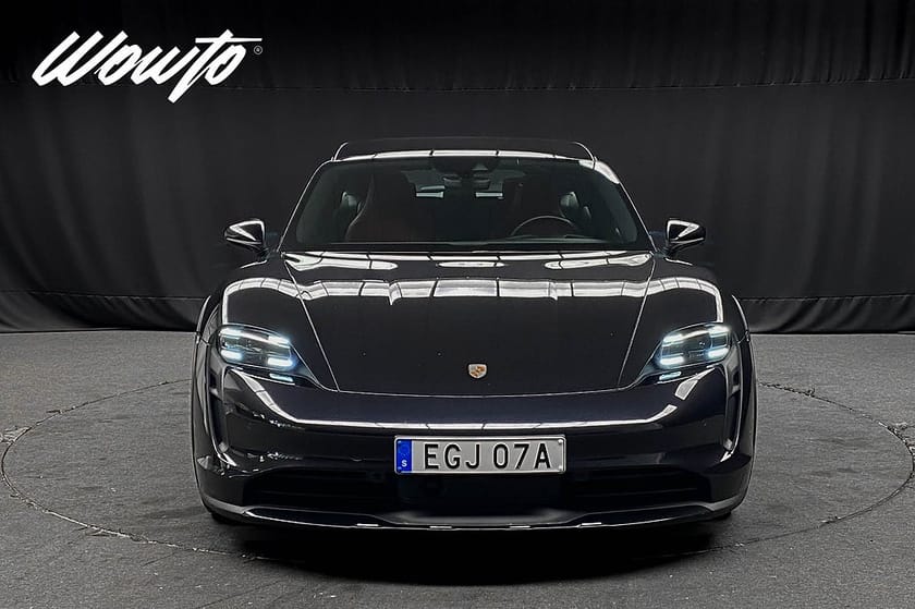 Bild 2 av Porsche Taycan 4 Cross Turismo 381HK /Pano /360 /Moms /4.95%