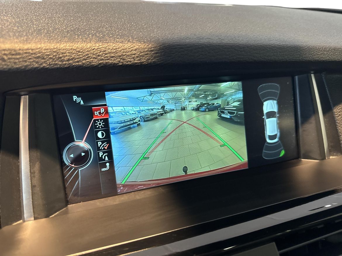 BMW X4 2015 - miniatyr 21